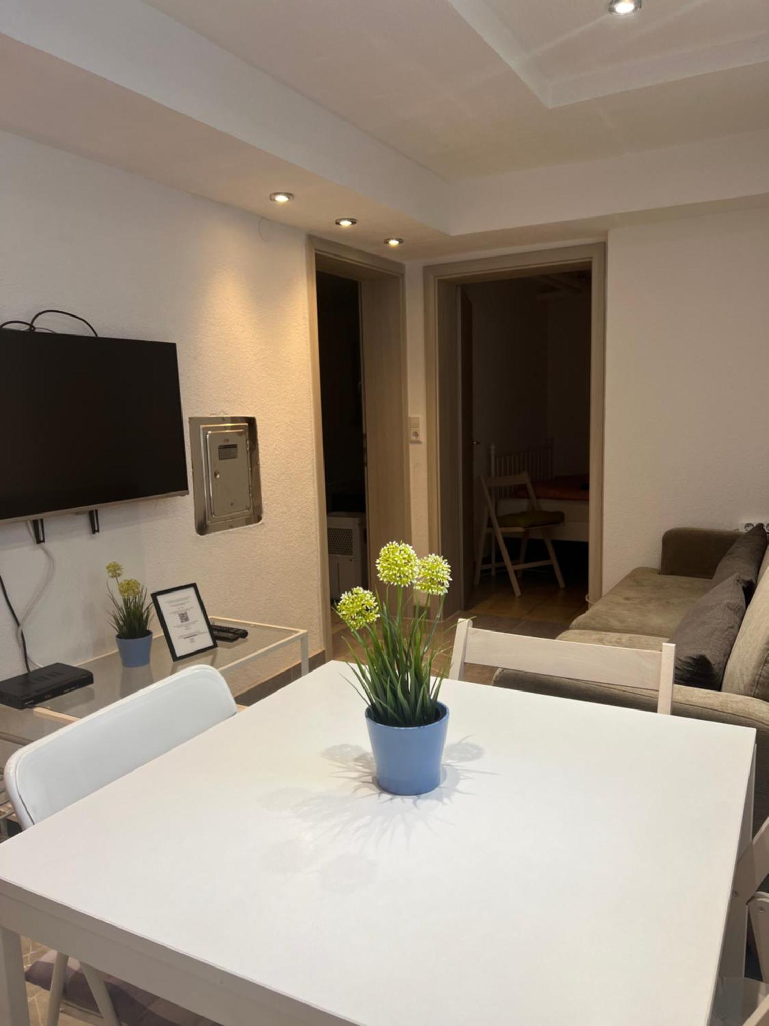 Moderne Einliegerwohnung Amara - Friedrichshafen Am Bodensee Exterior foto